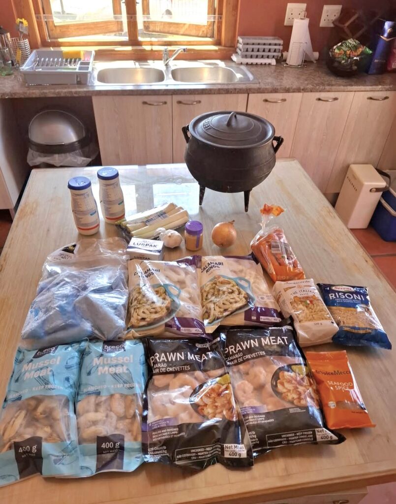 Manie's Weskus Mixed Seafood Braai Potjie